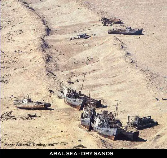 Aral Sea dry with stranded boats